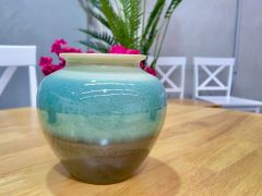 Cleo Glazed Ceramic Vase Green - Round Small