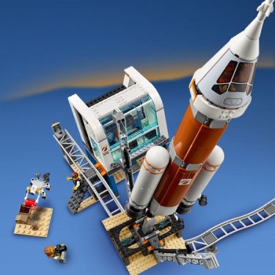 LEGO City Deep Space Rocket and Launch Control 60228
