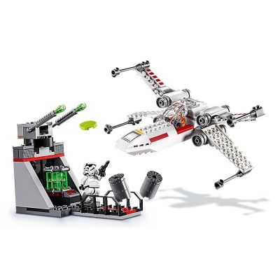 LEGO Star Wars X-Wing Starfighter Trench Run 75235